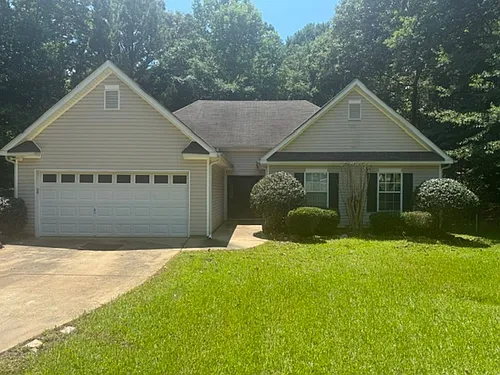 102 Woodstream Trl Photo 1