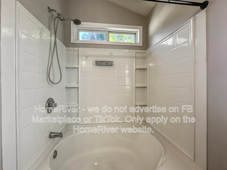 90 Greystone Cir — Photo 10