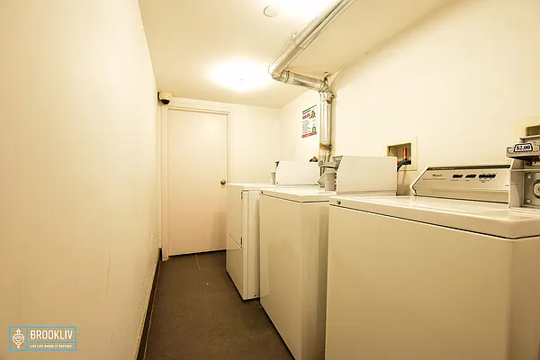 Rented by null | media 31