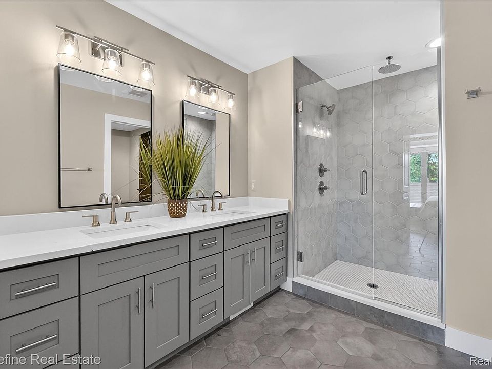 722 E Parent Ave, photo 21