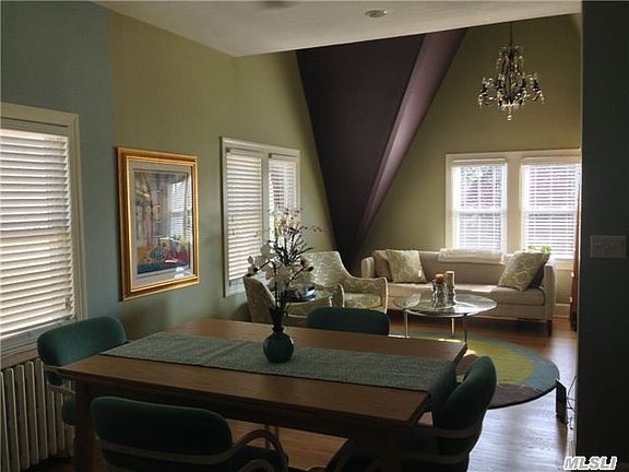 4th image of 36 The Cres APT 11