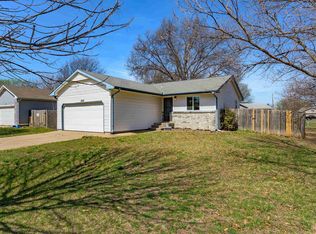 2029 N Pine Grove Ct, Wichita, KS 67212