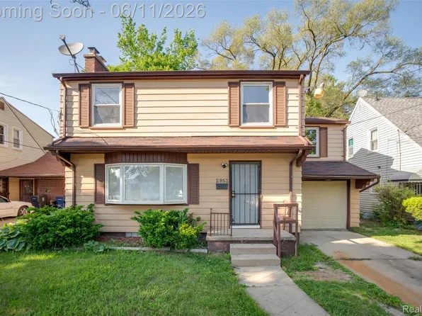 2952 Clement St, Flint, MI 48504