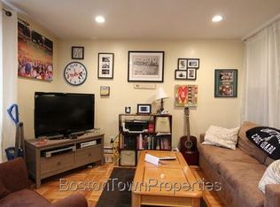 197 Kent St #1, Brookline, MA 02446