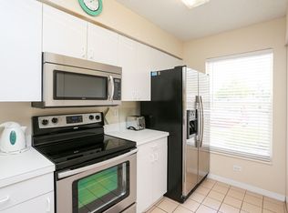 287 Quail Forest Blvd APT 117, Naples, FL 34105