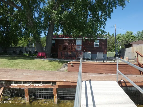 592 W Lakeview Ln, Dawson, ND 58428