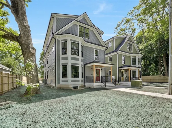 14 Garfield St #A3, Florence, MA 01062