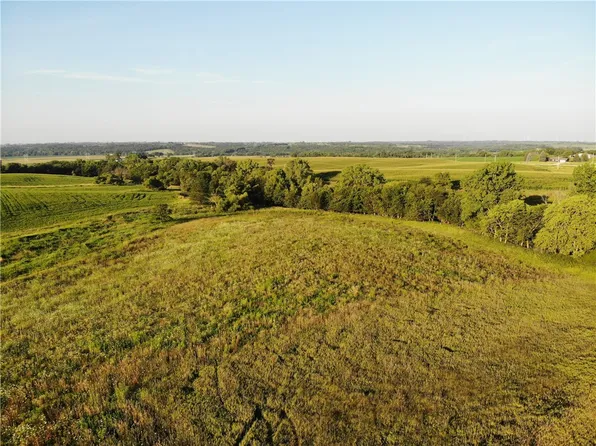 0 225th St, Winterset, IA 50273