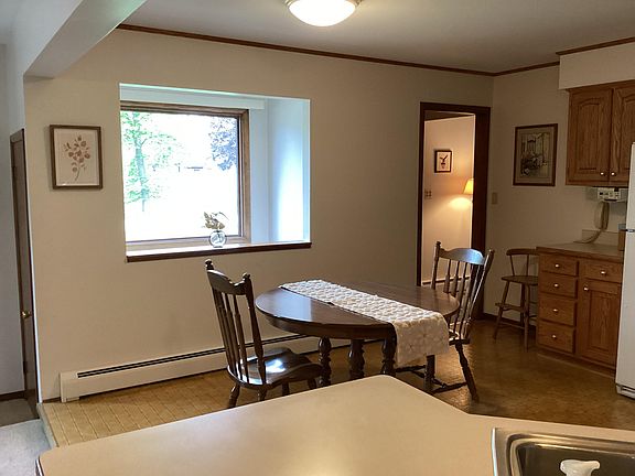 5th image of 37830 Margareta Dr