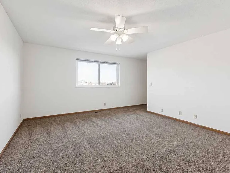 Northridge Heights Apartments — Photo 148