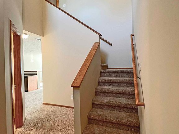 3rd image of 1754 N 177th Plz