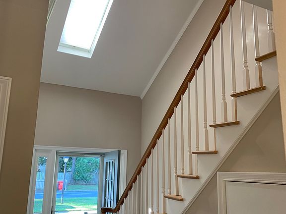 2nd image of 23 Crossgate Dr