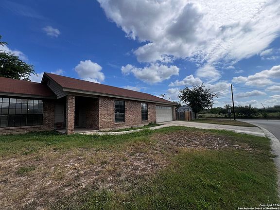 2nd image of 357 Paisano St