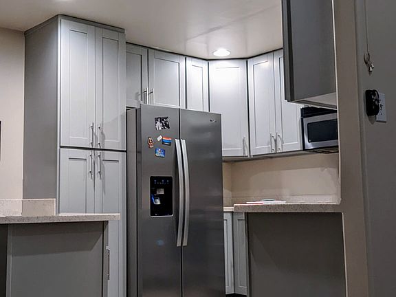 5th image of 2180 W Vineyard St APT 309
