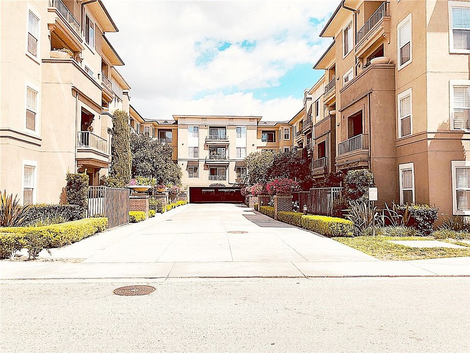 1st image of 1801 E Katella Ave APT 4001