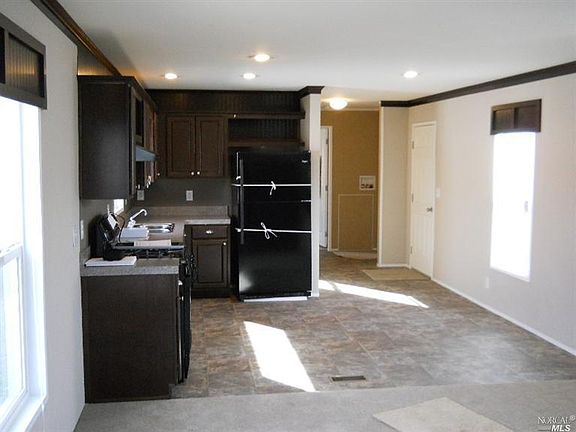 2nd image of 1530 Armstrong Ave Unit 43