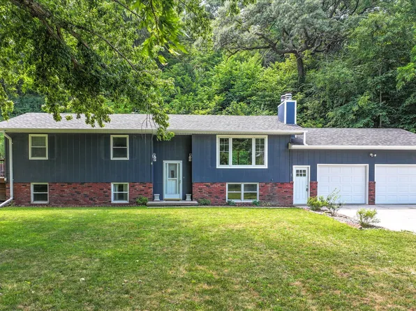 2008 Oak Dr, Missouri Valley, IA 51555