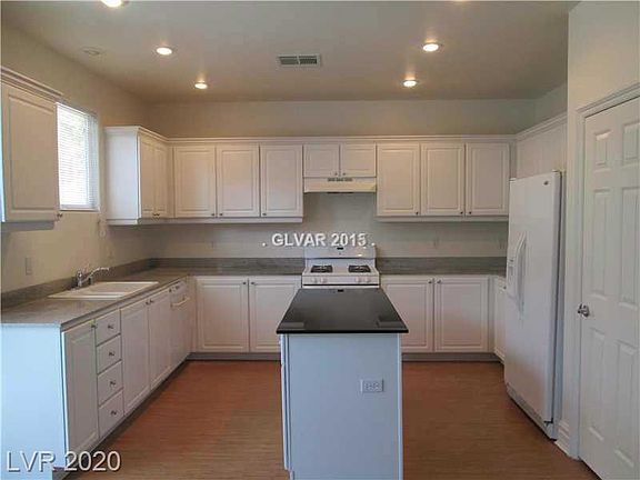 5th image of 9700 Marcelline Ave