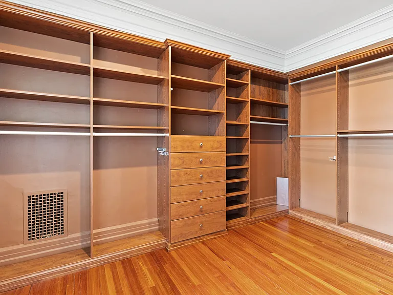 432 Field Point Rd — Photo 30