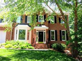 405 Crickentree Dr, Cary, NC 27518