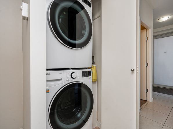 2 bedroom rental in Vancouver — photo 12