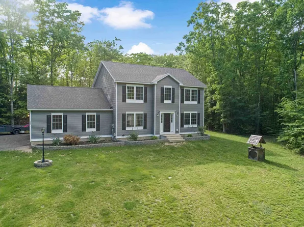 142 Mountain Road, Epsom, NH 03234