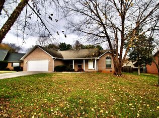 1885 Southcliff Dr, Maryville, TN 37803