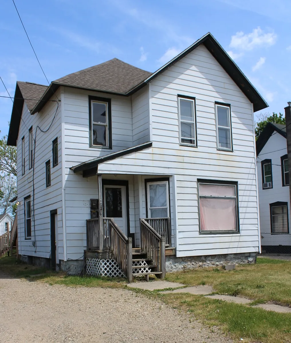 Building Photo - 729 E Vine St #1
