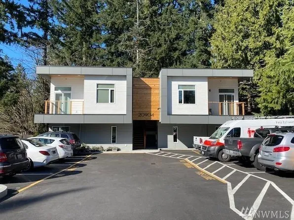 20904 72nd Ave W #201, Edmonds, WA 98026