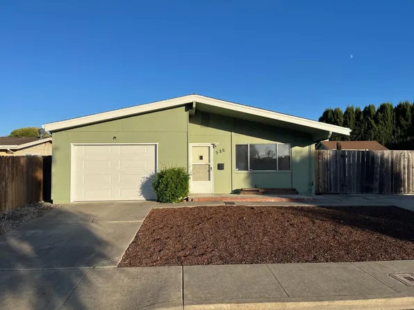 586 Bridge St, Watsonville, CA 95076