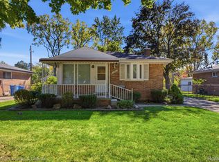 23421 Powers Ave, Dearborn Heights, MI 48125