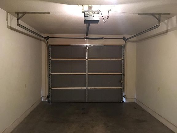 2nd image of 406 W 16th Ct APT C