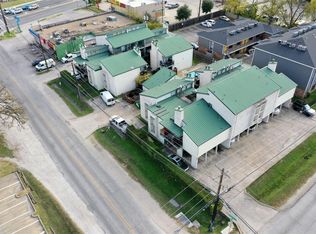 2710 Community Dr APT 202, Dallas, TX 75220