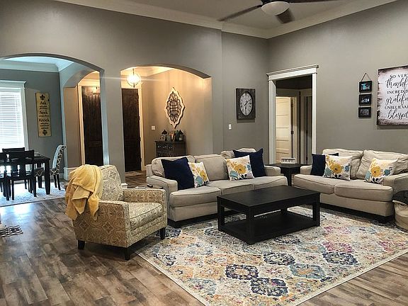 Open Living Area