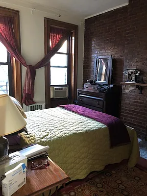 Rented by Moving Forward Real Estate NYC | media 51