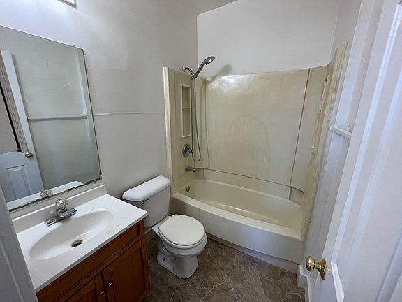 5th image of 721 Cincinnati St Unit 3A