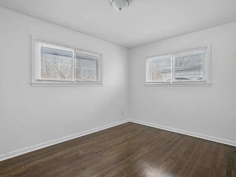 2448 Rainbow Ct — Photo 25
