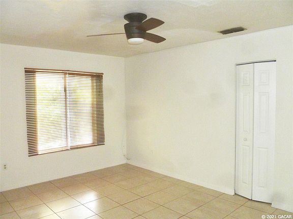 2nd image of 1048 SW 6th Dr APT C