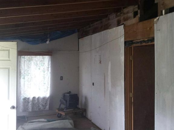 4th image of 56315 52nd Ave