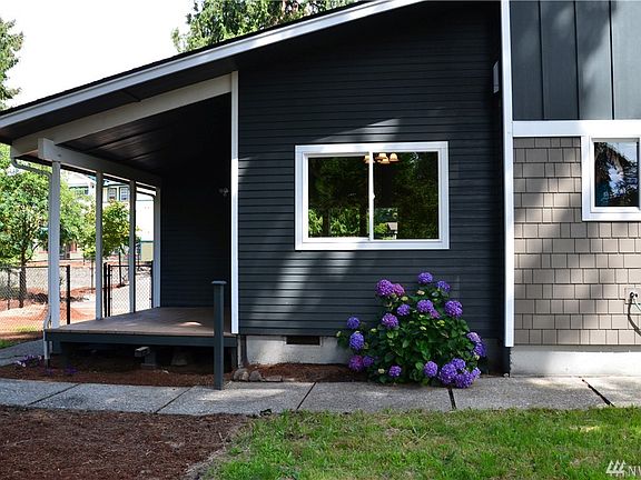 5th image of 11414 94th Ave E