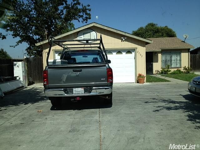 1st image of 2105 E Michael Ave