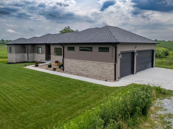 5209 W Roca Rd, Martell, NE 68404