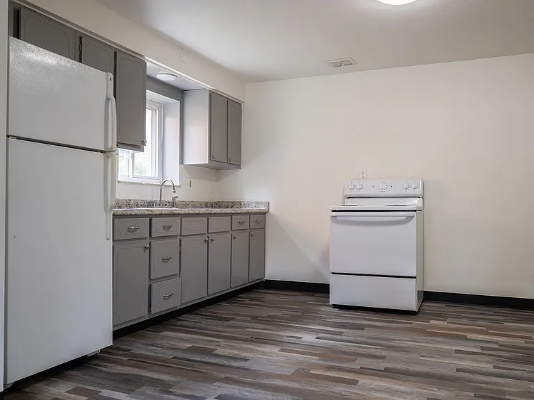 501-712 Farview Dr — Photo 19