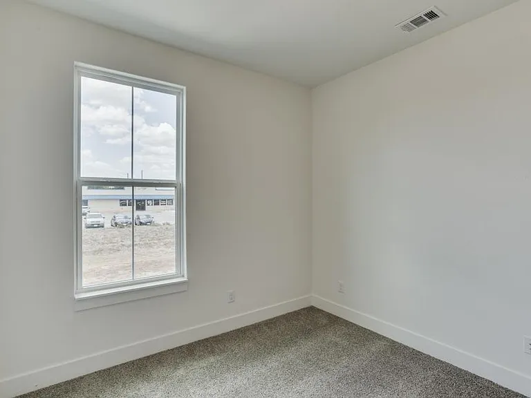 206 Topaz #1502 — Photo 22