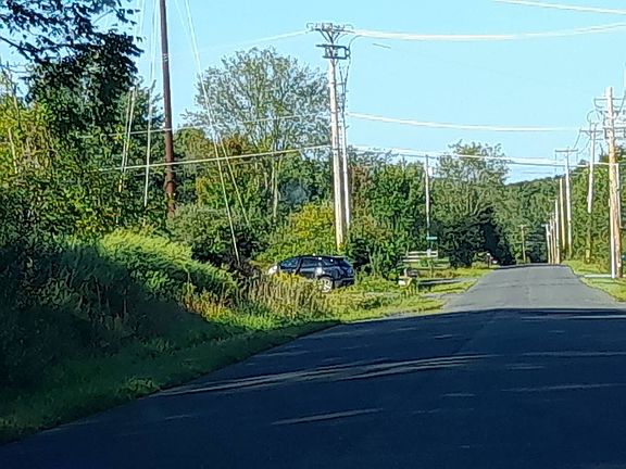 4th image of 80 Burnt Meadow Rd