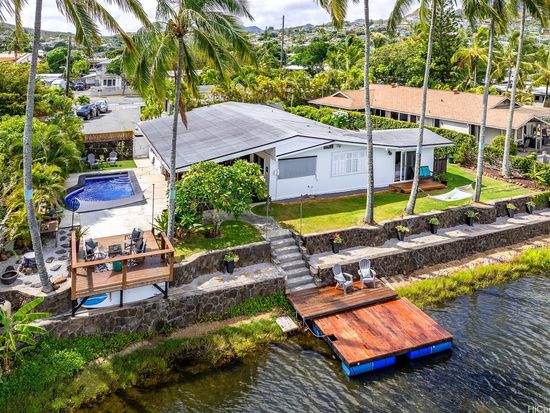 880 Akiu Pl, Kailua, HI 96734