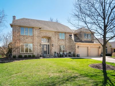 26W075 Pheasant Ct, Carol Stream, IL, 60188