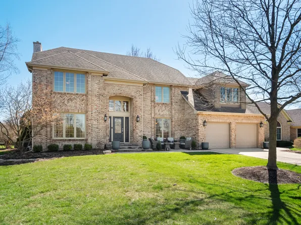 26W075 Pheasant Ct, Carol Stream, IL 60188