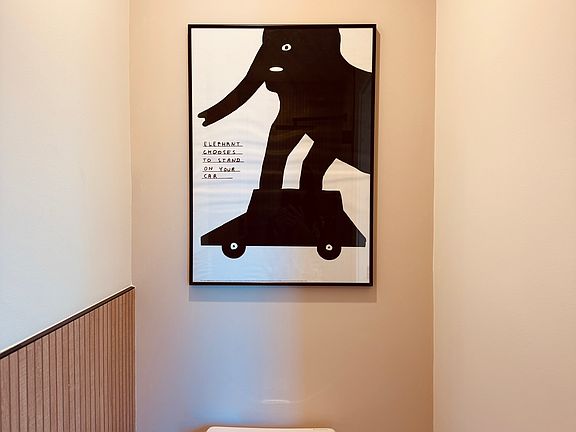 5th image of 2460 Glenrose Ave #2458