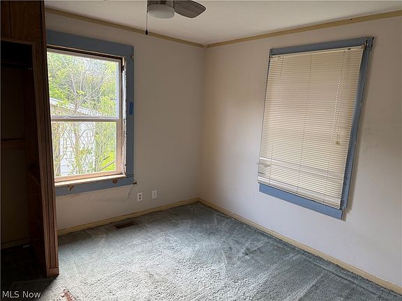 4th image of 609 7th Ave